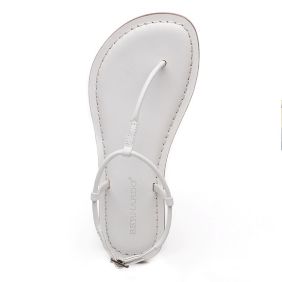 Bernardo Lilly Sandal - Picture 5 of 6